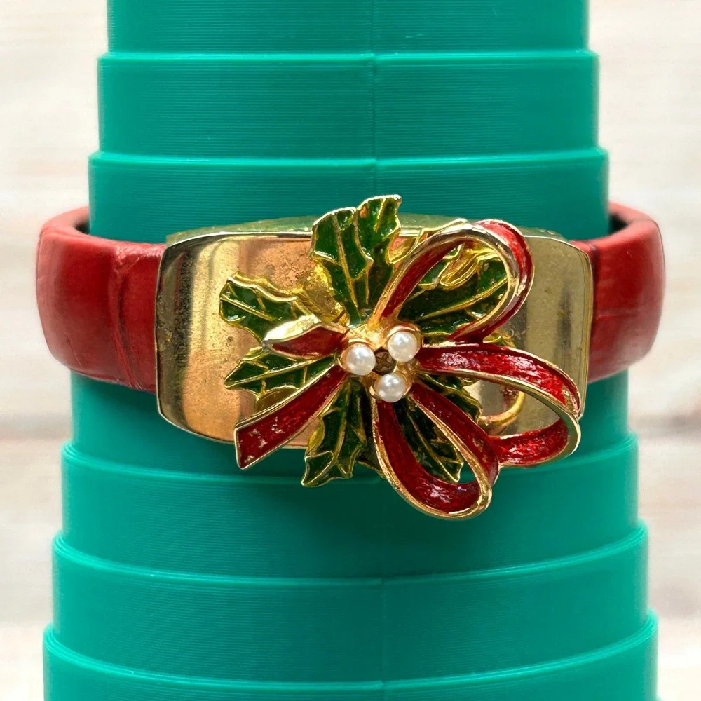 KESSARIS Gold Tone Christmas Holly Bow Quartz Watch Red Cuff‎ Band